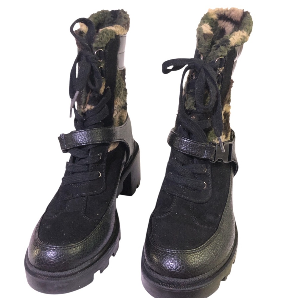 AU Air Underground Salma Black Camo Chunky Lug Sole Hiker Combat Boots Sz 8M